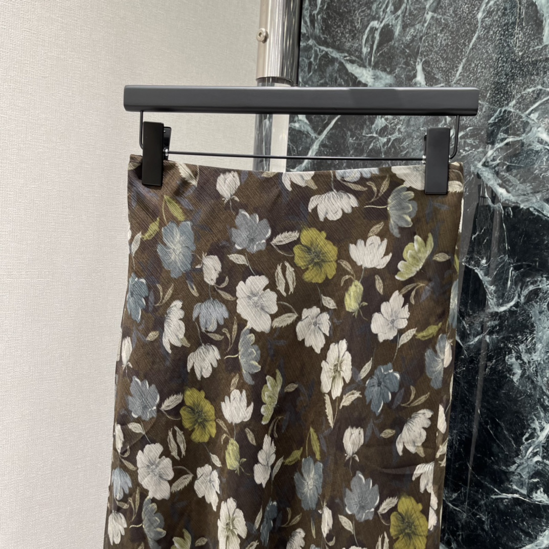 skirts and dresses